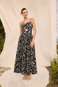 Robe fluide à fines bretelles