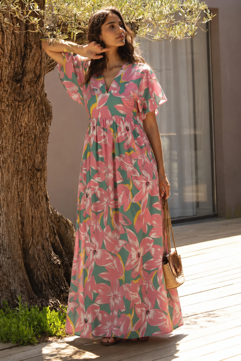 Robe longue à taille marquée et imprimé végétal