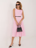 Robe à pois avec ceinture